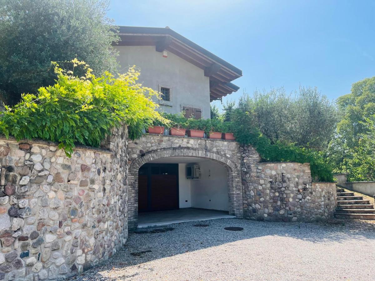Il Borgo Fra I Laghi Vila Monzambano Exterior foto